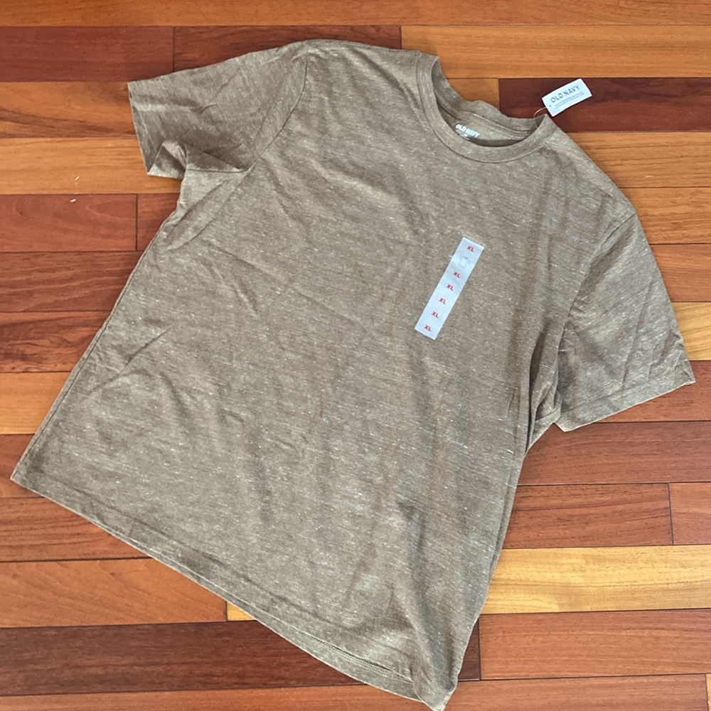 Men's Old Navy T-shirt size X Large Basic Tee Brown New